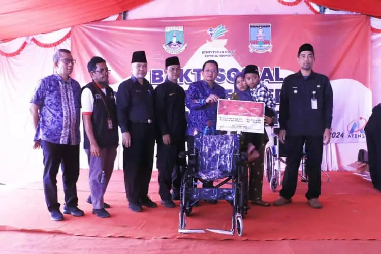 Masyarakat Kabupaten Serang Diguyur Program Baksos Kemensos RI Senilai Rp1,3 Miliar