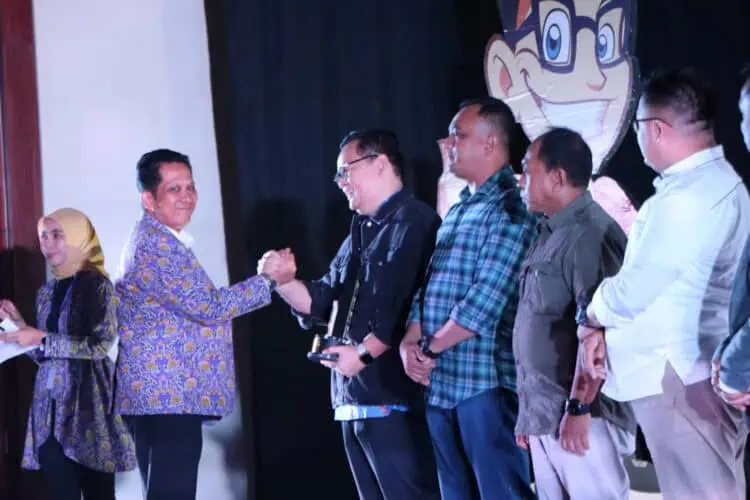 Kajari Kabupaten Tangerang Ricky Tommy Terima Penghargaan Pak Jaka Digital Award 2024