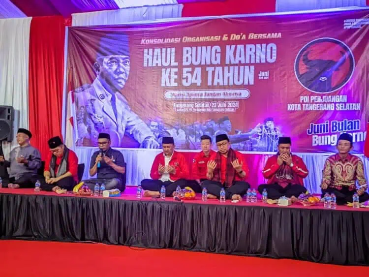 Gelar Haul Bung Karno ke-54, Balon Wagub Banten Hadir di DPC PDIP Tangsel
