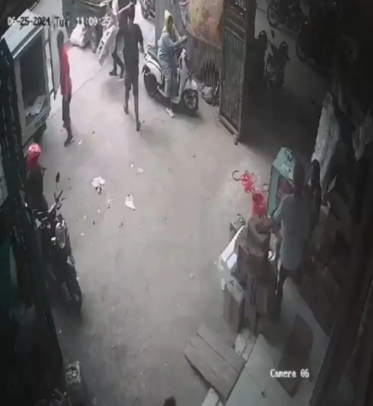 Suasana TKP terekam CCTV. (ISTIMEWA)