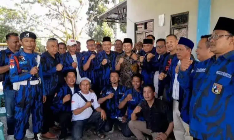 Di Hadapan Ormas Badak Banten, Arief Wismansyah Sampaikan Program Peningkatan IPM