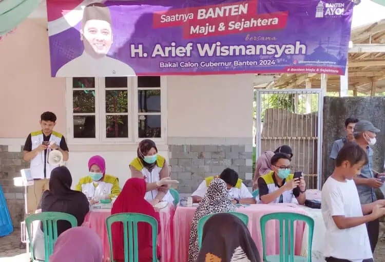 Penuhi Kebutuhan Dasar Masyarakat, Arief Wismansyah Turunkan Tim Kesehatan ke Rangkas Bitung Lebak