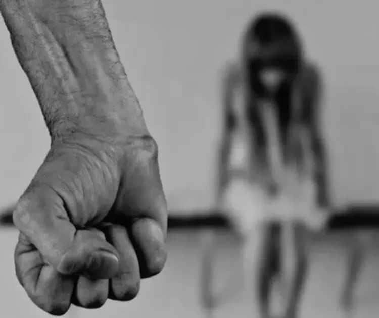Hilangkan Handphone, Gadis di Pondok Aren Babak Belur Dianiaya Pacar