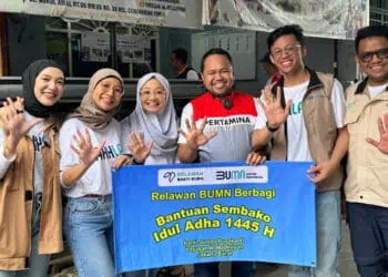 Alumni Relawan Bakti BUMN Berbagi Sembako untuk Kaum Dhuafa di 4 Kota