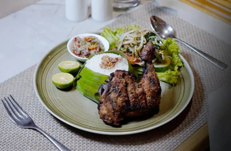 Kuliner Lezat Selama Liburan Bulan Juni 2024 hadir di Hotel Santika Premiere Bintaro