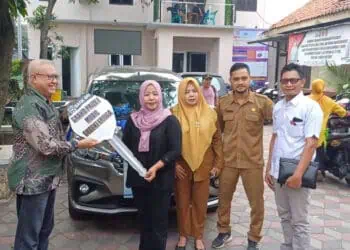 Kaget, Sering Menabung di Simpedes Tiba-Tiba Dapat Mobil Baru   