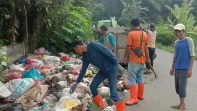 Rp 34 Juta dari Retribusi Sampah di Lebak Tak Disetorkan