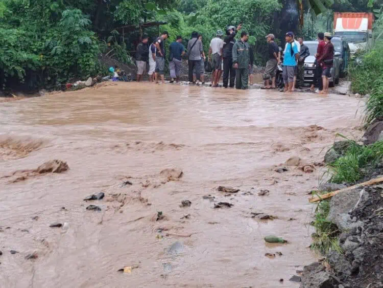 Banjir, Akses Transportasi dan Pelayanan di Puskesmas Pulo Ampel Kabupaten Serang Sempat Lumpuh