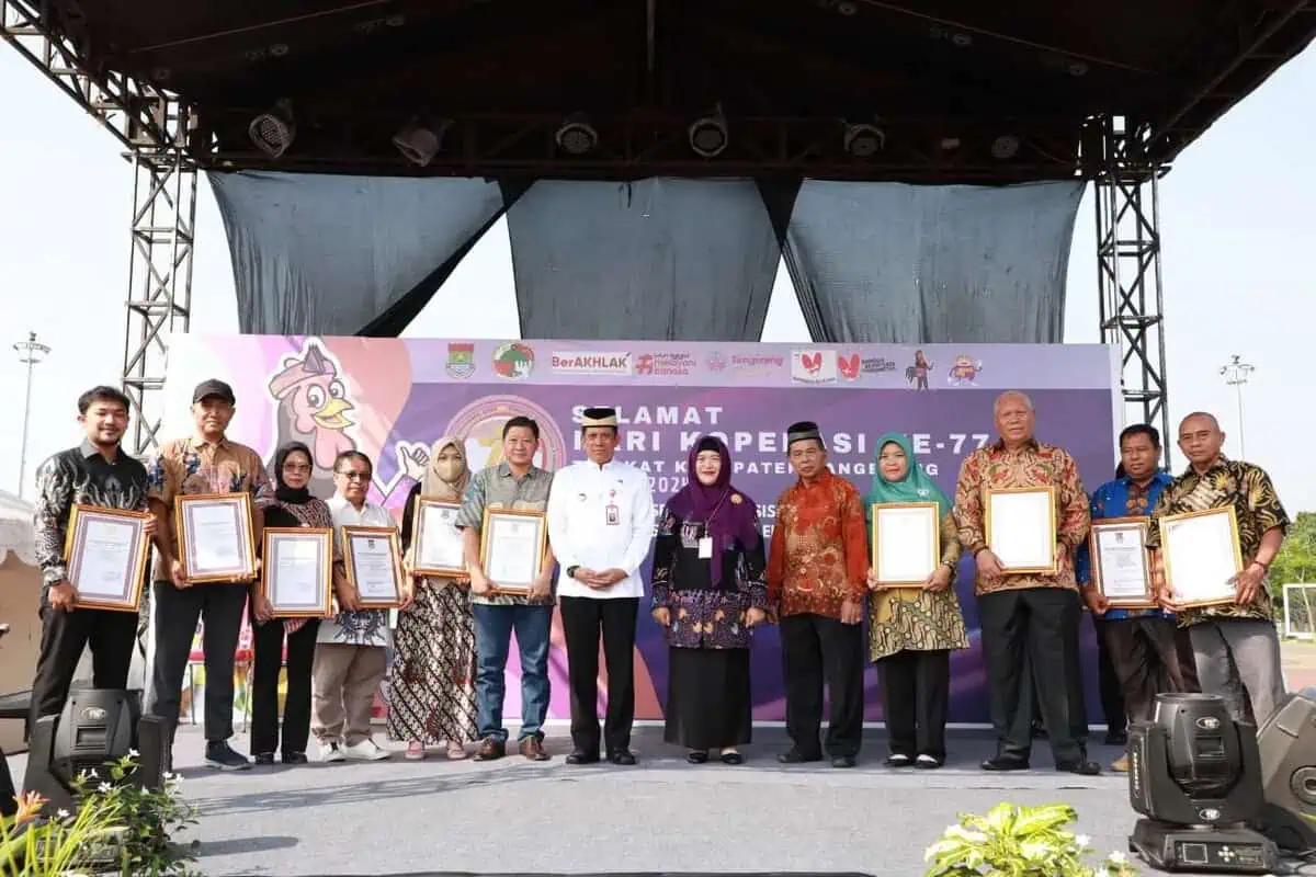 Hadiri Perayaan HUT Koperasi ke-77, Pj Bupati Tangerang: Koperasi Harus Mampu Meningkatkan Perekonomian Masyarakat Hadiri Perayaan HUT Koperasi ke-77, Pj Bupati Tangerang: Koperasi Harus Mampu Meningkatkan Perekonomian Masyarakat