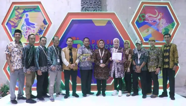 Stand Pemkab Serang Juara Kategori di Apkasi Otonomi Expo 2024 