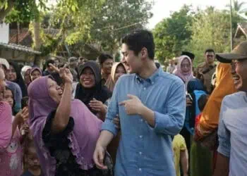 Pastikan Pekerjaan Sesuai Kontrak, Rizki Sidak Pembangunan Jalan di Pandeglang