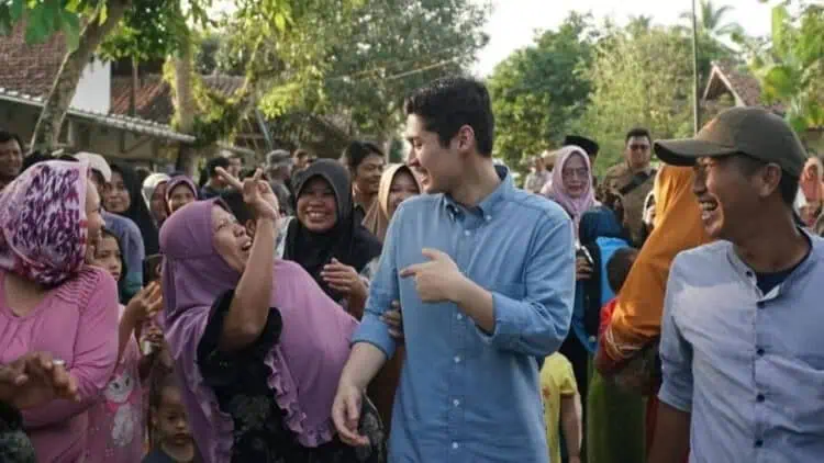 Pastikan Pekerjaan Sesuai Kontrak, Rizki Sidak Pembangunan Jalan di Pandeglang