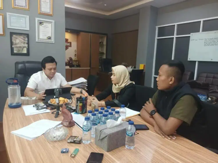 Jadi Tersangka Kasus Penipuan, Asep Muhajir Sudah Lama Dicopot Dari Sekdes Karet