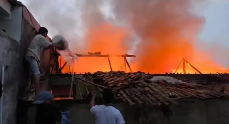 Duit Dalam Rantang Selamat Dari Kebakaran Rumah Kontrakan di Serpong