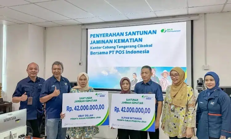 BPJS Ketenagakerjaan Tangerang Serahkan Santunan Kematian Melalui Pos Indonesia