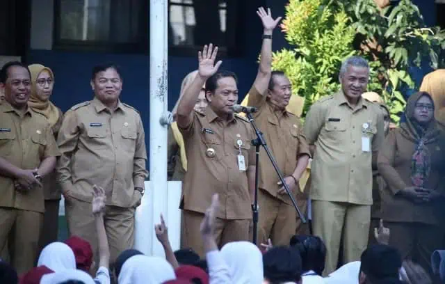 Pastikan Tidak Ada Perundungan, Dr Nurdin Tinjau MPLS