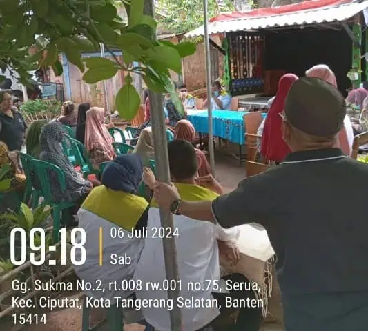 Gelar Baksos, Arief Wismansyah Didoakan 2 Bumil Agar Jadi Gubernur Banten Gelar Baksos, Arief Wismansyah Didoakan 2 Bumil Agar Jadi Gubernur Banten