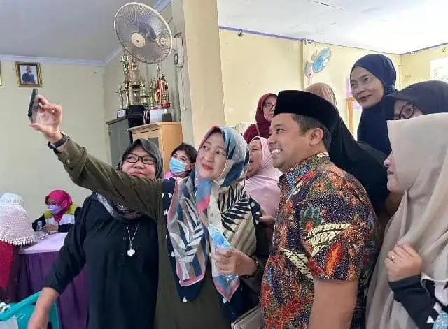 Tertarik Program Pembangunan Arief Wismansyah, Warga Kelapa Dua Siap Beri Dukungan