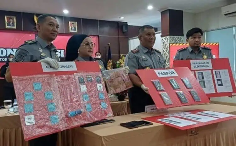 Praktik Prostitusi Online, 6 WNA Dibekuk