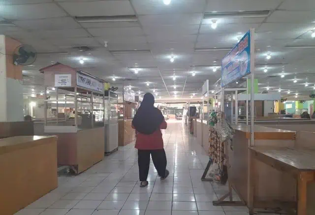 Sepi Pembeli dan Kerap Merugi, Pedagang di Plaza Shinta Pilih Hengkang