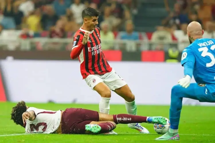 AC Milan vs Torino, Nyaris Malu di Kandang