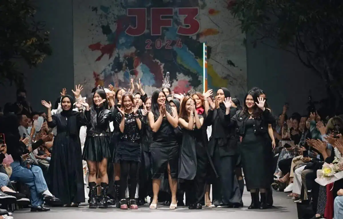 LPTB Susan Budihardjo Tampilkan Koleksi SYNKR.ON di JF3 2024 di Summarecon Mall Serpong