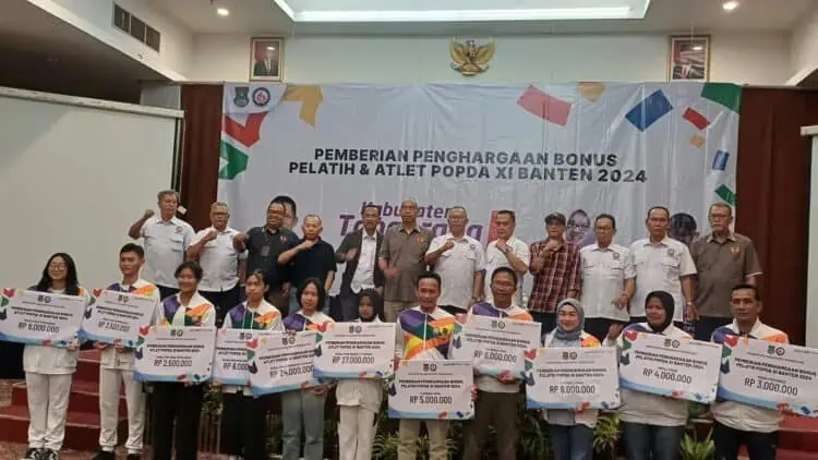243 Atlet Pelajar Kabupaten Tangerang Terima Bonus Popda XI Banten