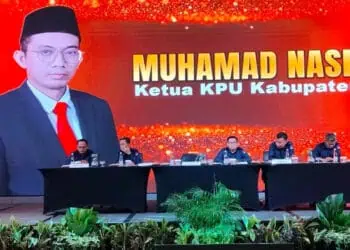KPU Kabupaten Serang, menggelar pleno DPS, Minggu (11/8/2024). (SIDIK/SATELITNEWS