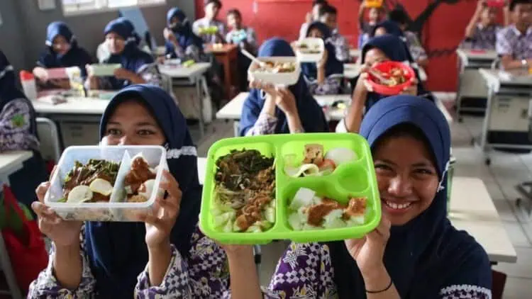 117.999 Pelajar di Kota Tangerang Sudah Ikuti Program Makan Bergizi Gratis