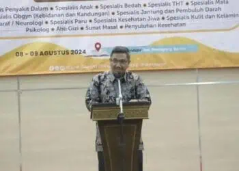 Sekda Pandeglang Ali Fahmi Sumanta, menghadiri sebuah acara di lingkungan Pemkab setempat. (ISTIMEWA)