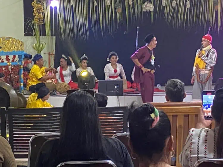 Seni Tradisional Lenong dan Ubrug, Kolaborasi Pentas di Cikeusal Kabupaten Serang
