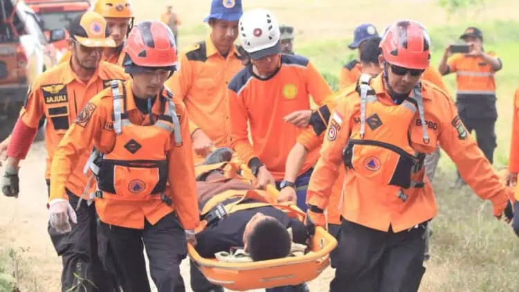 Warga Pesisir Pandeglang Diberi Pelatihan Kesiapsiagaan Bencana