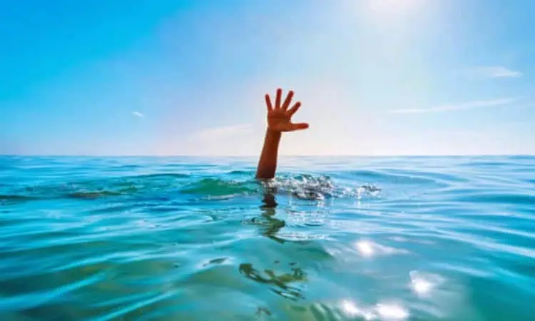 Dua Warga Jakarta Hilang Tenggelam di Pantai Karang Seke Lebak