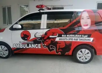 Anggota DPRD Kab Tangerang Terpilih Ria Nurhijriah Serahkan 5 unit Ambulans Siaga Gratis