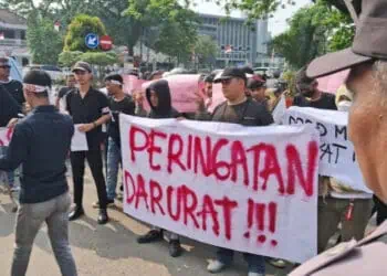 Usai Posting "Indonesia" Baik-Baik Saja, Ketua DPRD Lebak Didemo