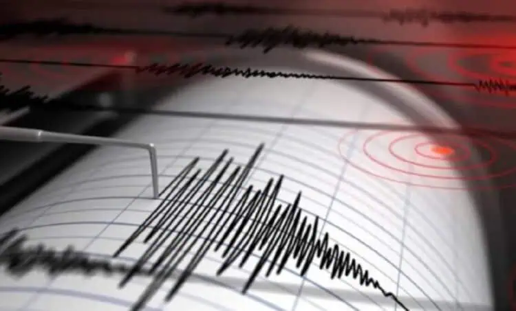 Gempa Magnitudo 4,9 Terjadi di Kecamatan Sumur Sore Ini