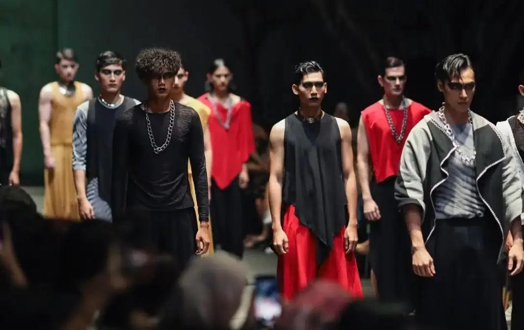 3 Desainer Berbakat ASEAN Fashion Designers Showcase Tampilkan Koleksi Eksklusif di JF3 Summarecon Mall Serpong 3 Desainer Berbakat ASEAN Fashion Designers Showcase Tampilkan Koleksi Eksklusif di JF3 Summarecon Mall Serpong