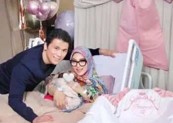 Syahrini Lahirkan Anak Pertama Setelah Penantian Selama 5 Tahun dan 2 Kali Keguguran