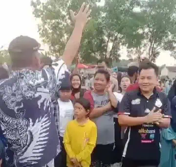 Beredar Video Seorang Kades di Lebak Ajak Warga Pilih Salah Satu Bakal Calon Bupati