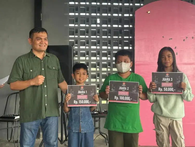 Puluhan Pecatur Pemula Ikuti Ngeround Catur Bareng Ketua Percasi Kabupaten Tangerang