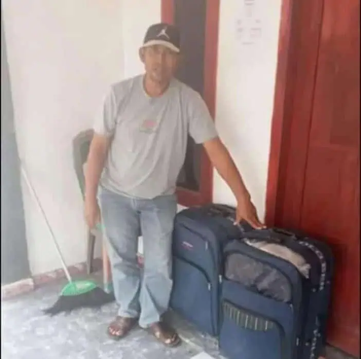 Geger, 2 Koper Berisi Ganja Ditemukan di Pinggir Tol Tangerang - Merak