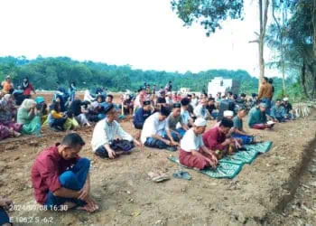 Tanah Pemakaman Umum Dijualbelikan, Warga Cireundeu Kabupaten Serang Unjuk Rasa