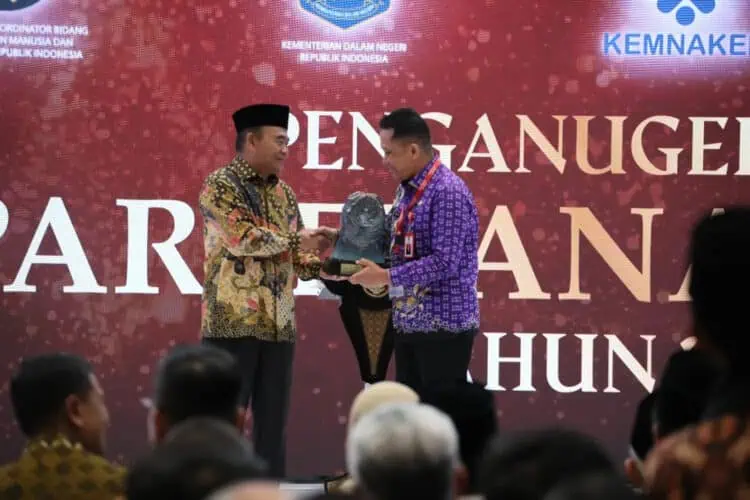 Pemkab Tangerang Raih Penghargaan Paritrana Award 2024