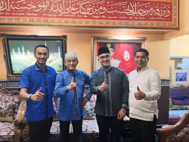 Kunjungi Mantan Bupati Taufik, Andika Didoakan dan Didukung di Pilbup Serang