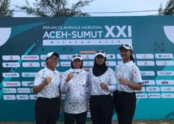 MEDALI EMAS: Tim fairway putri Banten meraih medali emas cabang olahraga woodbal pada PON XXI Aceh-Sumut. (ISTIMEWA)