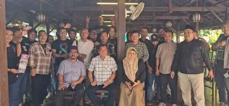 Maesyal-Intan Janji Tuntaskan Persoalan Stunting dan Sampah