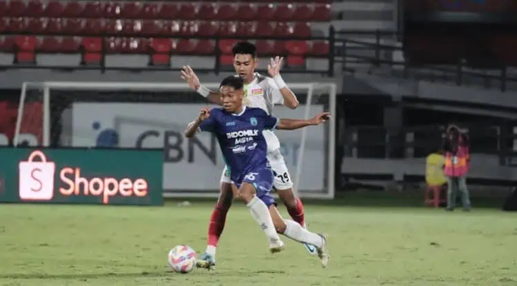 Bakal Berduel, Pelatih Persita Mengaku Kenal Gaya Bermain Persik Kediri