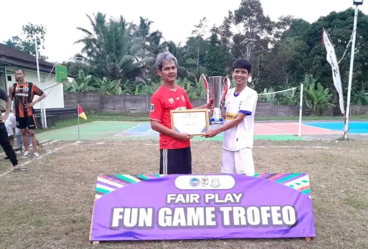 Tim Sepakbola Porwan Pandeglang Berlaga di Lapangan Hijau dan Raih Juara 1
