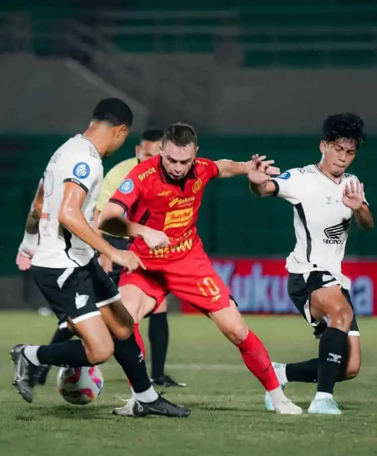 Persija vs PSM Makassar, Macan Kemayoran Nyaris Tumbang