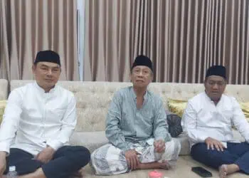Dukung Mad Romli-Irvansyah, Ulama Kharismatik Cilongok KH Syihabuddin Sebut Sosok Mad Romli Peduli Masyarakat